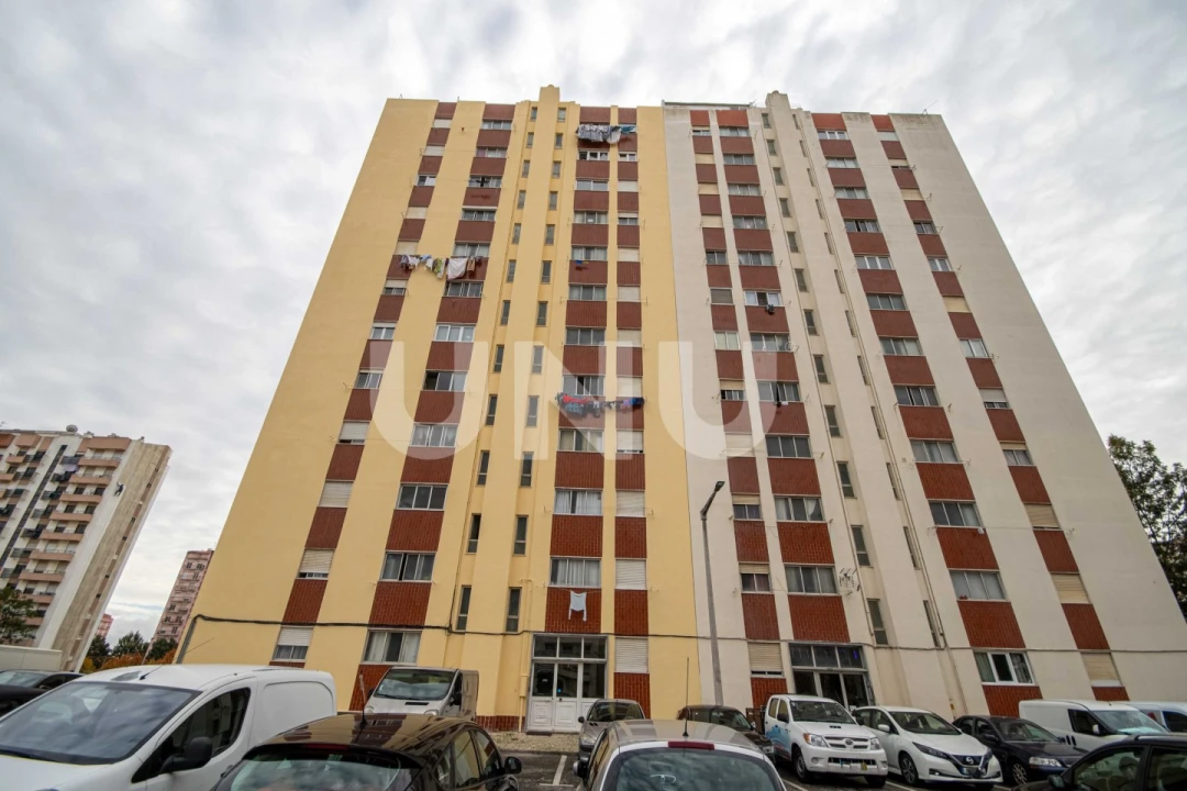 Apartamento T3 para Venda em Carregado e Cadafais Foto 20