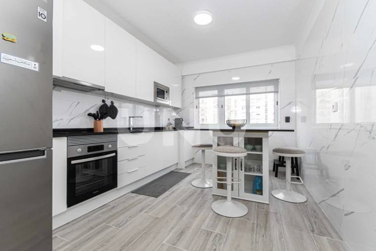 Apartamento T3 para Venda em Carregado e Cadafais Foto 7