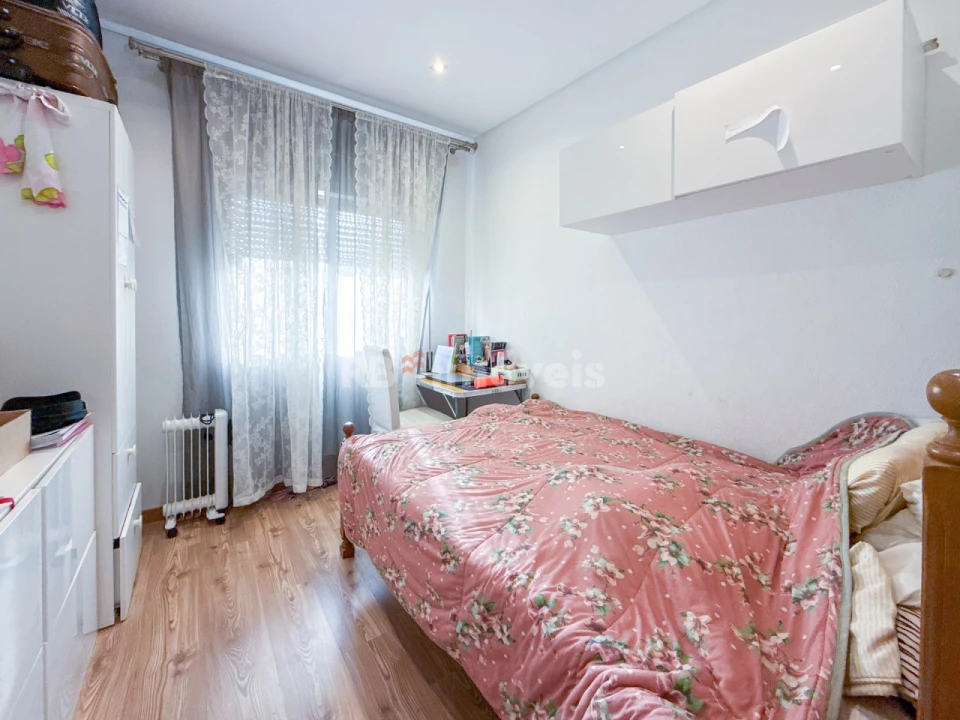 Apartamento T2 para Venda em Abrantes (São Vicente e São João) e Alferrarede Foto 5