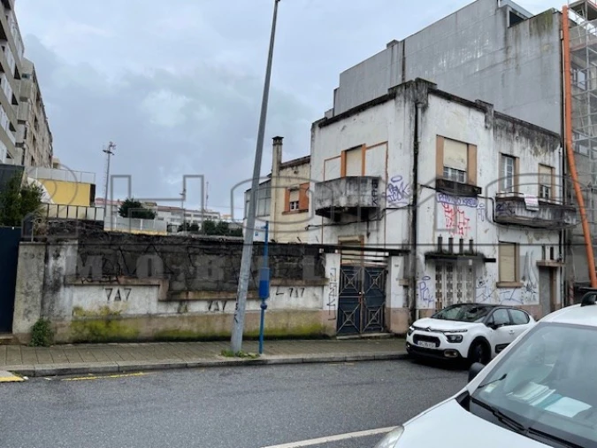 Moradia para Venda em Paranhos