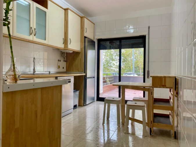 Apartamento T2 para Venda em Abrantes (São Vicente e São João) e Alferrarede Foto 4