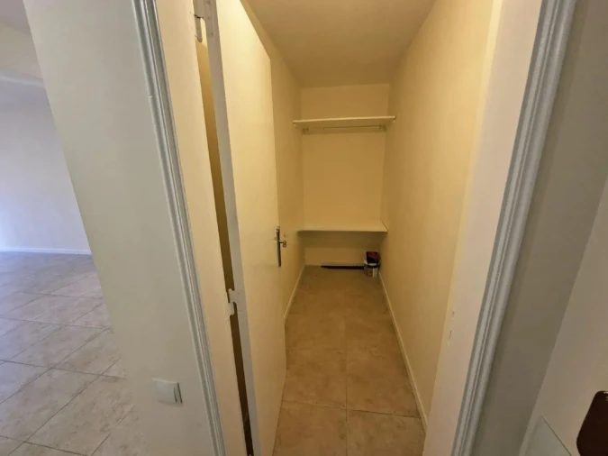 Apartamento T2 para Venda em Algueirão-Mem Martins Foto 13