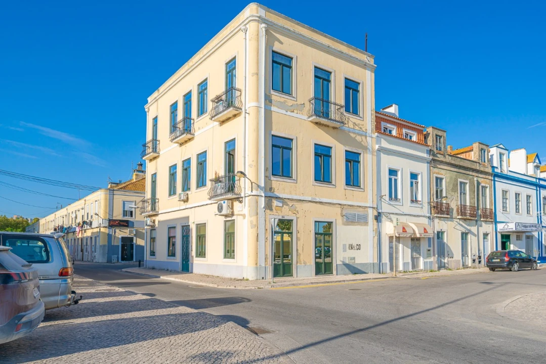 Prédio para Venda em União das Freguesias de Setúbal Foto 4