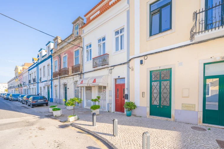 Prédio para Venda em União das Freguesias de Setúbal Foto 1