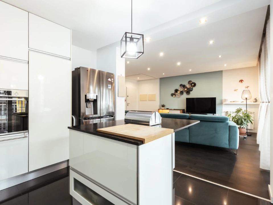 Apartamento T2 para Venda em Tavarede Foto 3