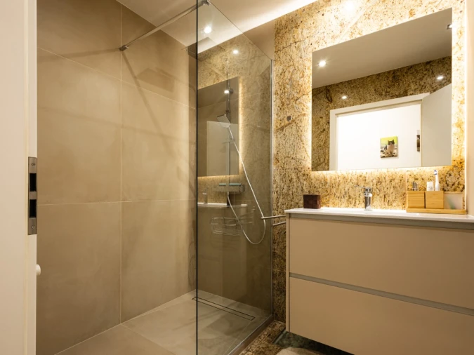 Apartamento T2 para Venda em Tavarede Foto 13