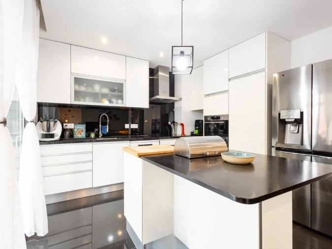 Apartamento T2 para Venda em Tavarede Foto 4