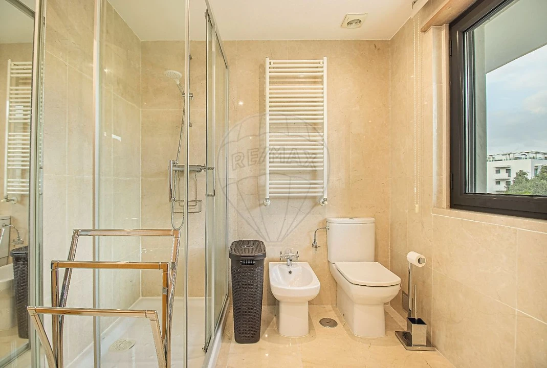 Apartamento T5 para Venda em Lumiar Foto 15