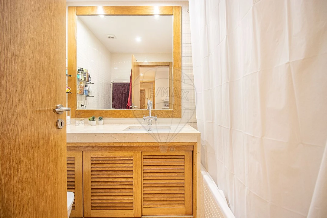 Apartamento T5 para Venda em Lumiar Foto 22