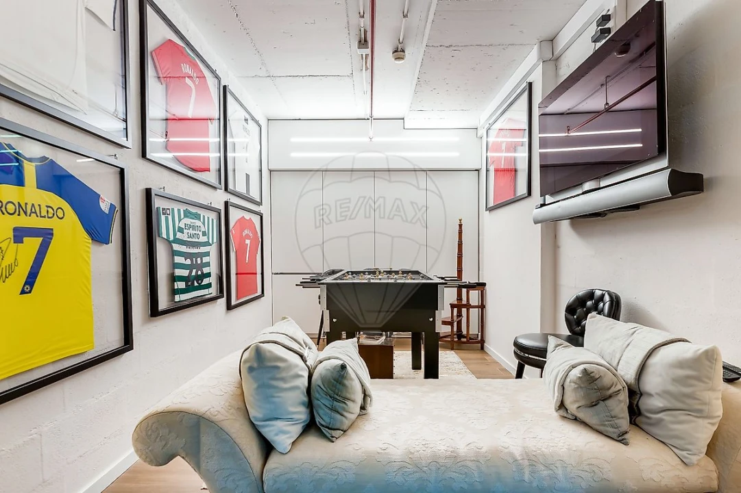 Apartamento T4 para Venda em Parque das Nações Foto 10