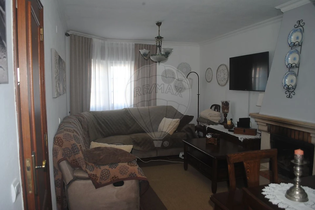 Moradia T3 para Venda em Alpiarça Foto 8