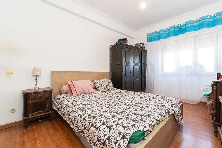 Apartamento T2 para Venda em Castanheira do Ribatejo e Cachoeiras Foto 3