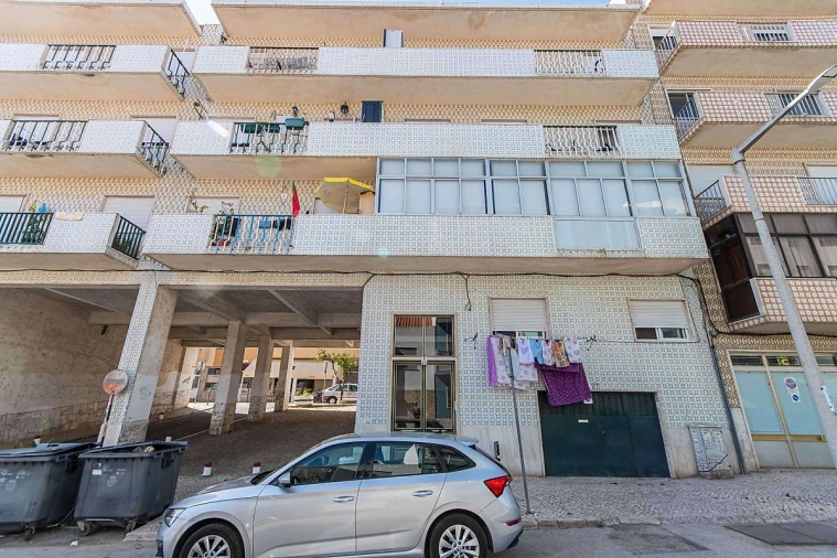 Apartamento T2 para Venda em Castanheira do Ribatejo e Cachoeiras Foto 5