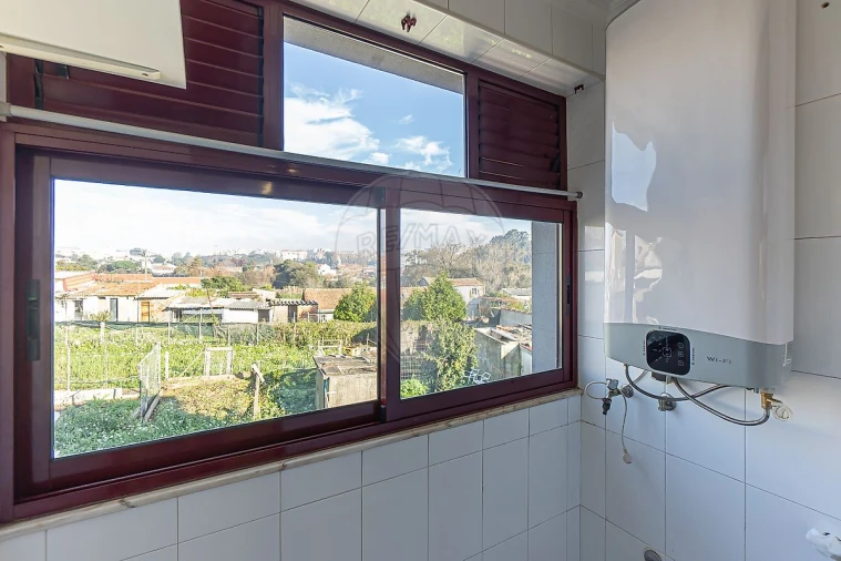 Apartamento T2 para Venda em Canidelo Foto 4