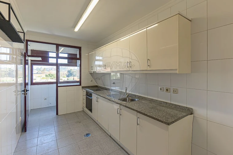 Apartamento T2 para Venda em Canidelo Foto 6