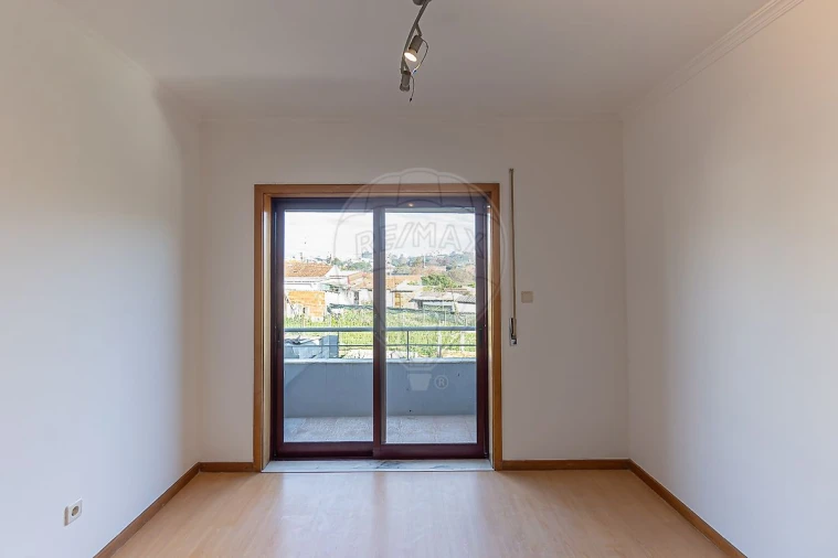 Apartamento T2 para Venda em Canidelo Foto 11