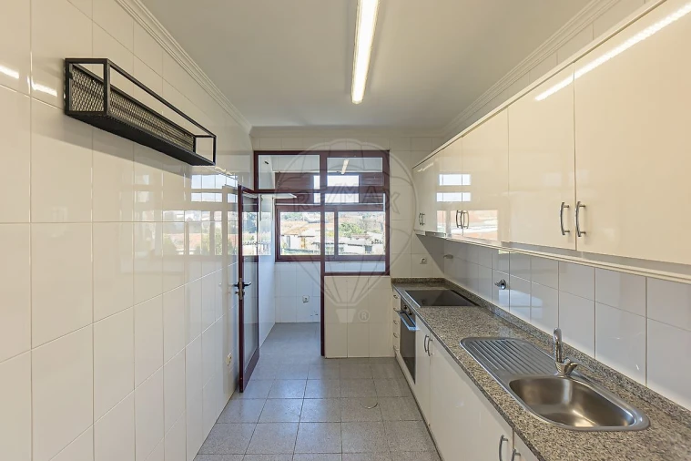 Apartamento T2 para Venda em Canidelo Foto 5