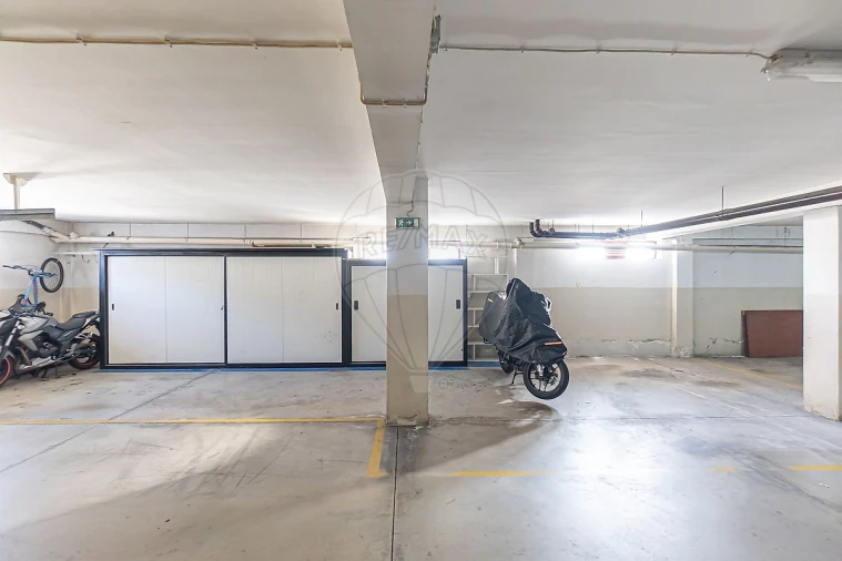 Apartamento T2 para Venda em Canidelo Foto 33