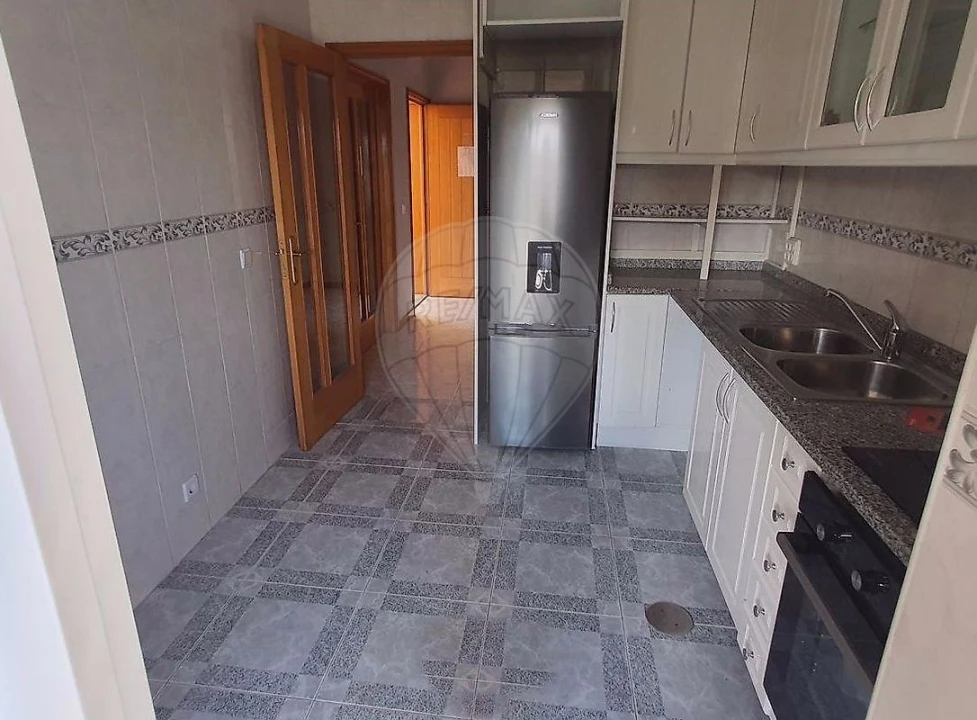Apartamento T3 para Venda em Pedroso e Seixezelo Foto 10