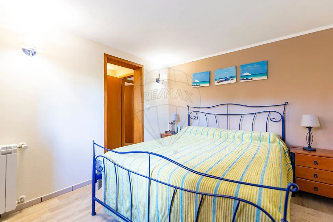 Moradia T4 para Venda em Campelos e Outeiro da Cabeça Foto 22