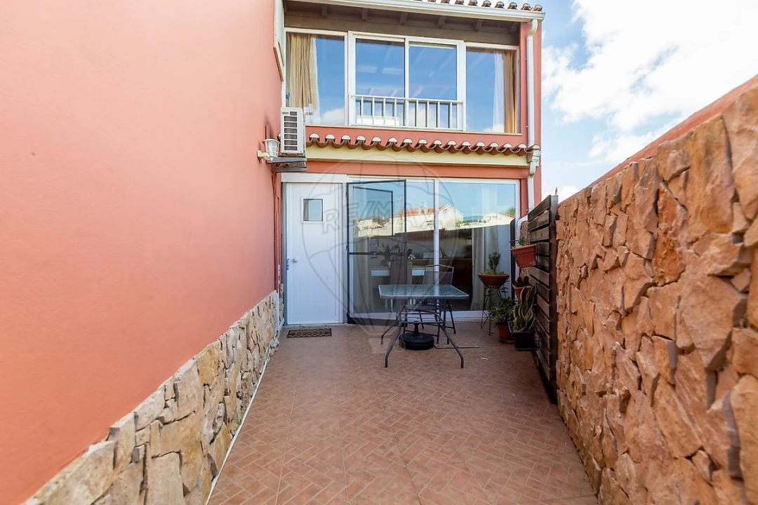 Moradia T4 para Venda em Campelos e Outeiro da Cabeça Foto 31