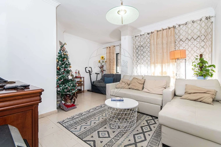 Apartamento T2 para Venda em Póvoa de Santa Iria e Forte da Casa