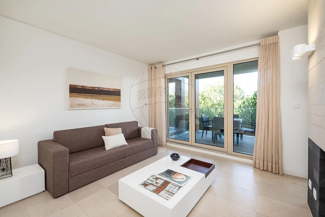 Apartamento T1 para Venda em Carvalhal Foto 8