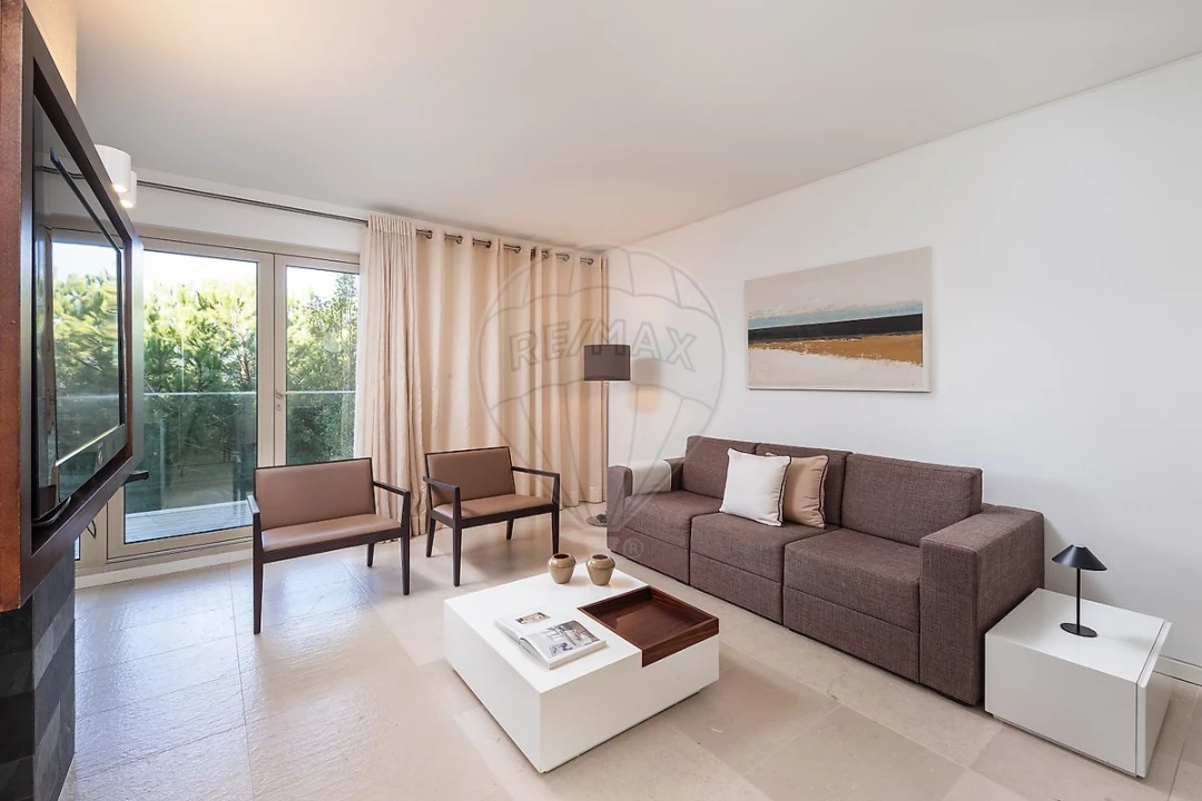 Apartamento T1 para Venda em Carvalhal Foto 4