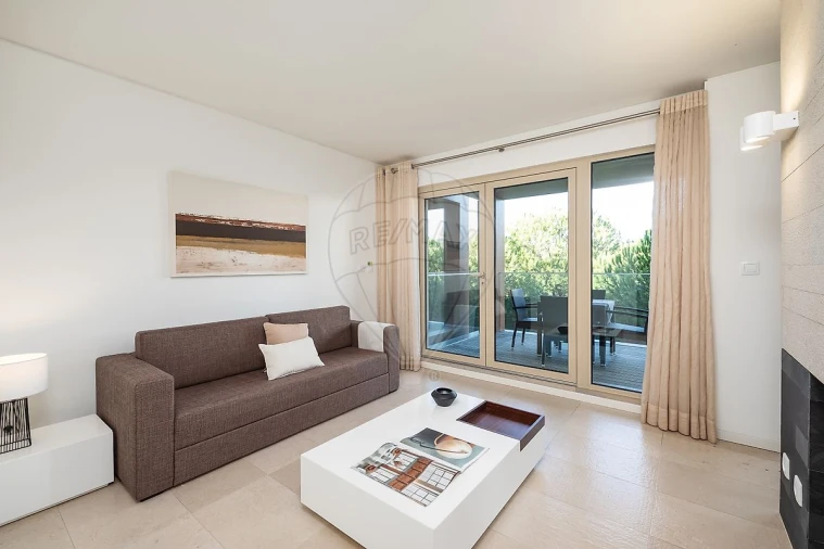 Apartamento T1 para Venda em Carvalhal Foto 8