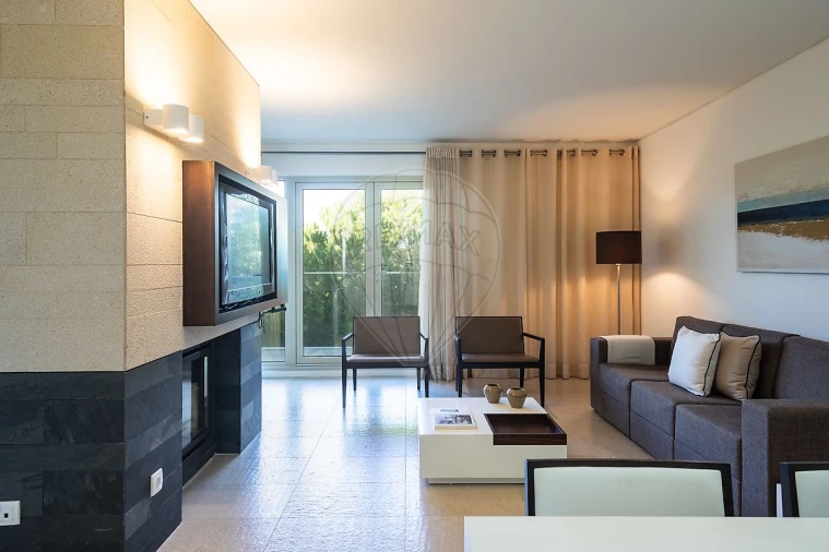 Apartamento T1 para Venda em Carvalhal Foto 2