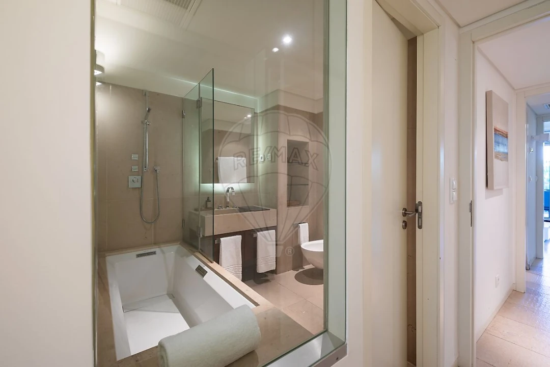 Apartamento T1 para Venda em Carvalhal Foto 21