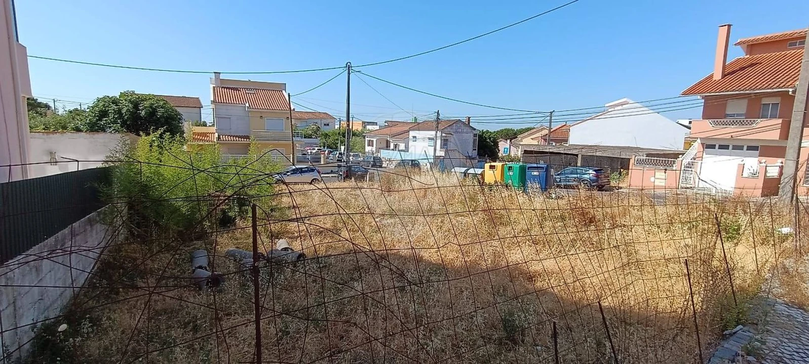 Terreno para Venda em Pontinha e Famões Foto 11