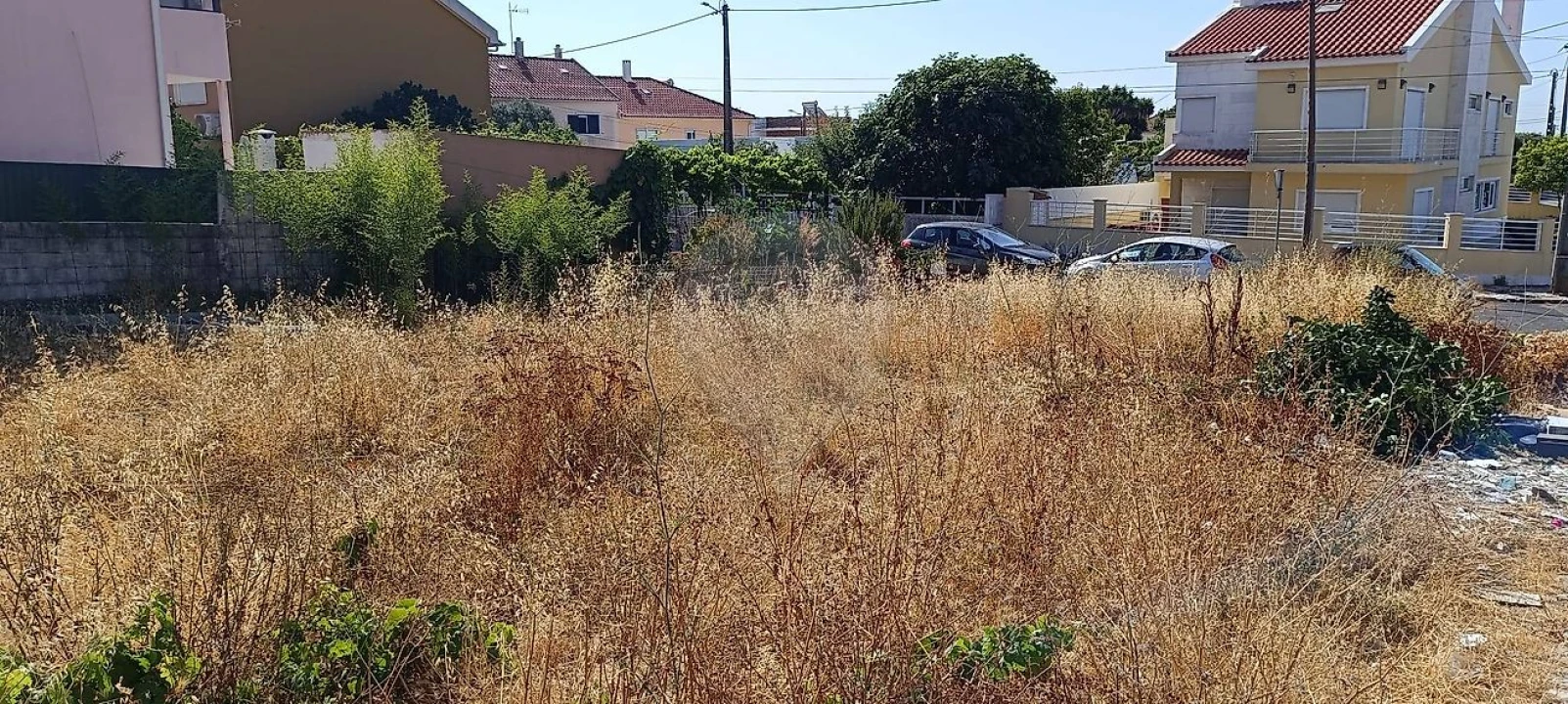 Terreno para Venda em Pontinha e Famões Foto 9