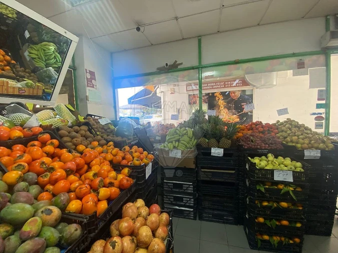 Loja para Venda em Pontinha e Famões Foto 19