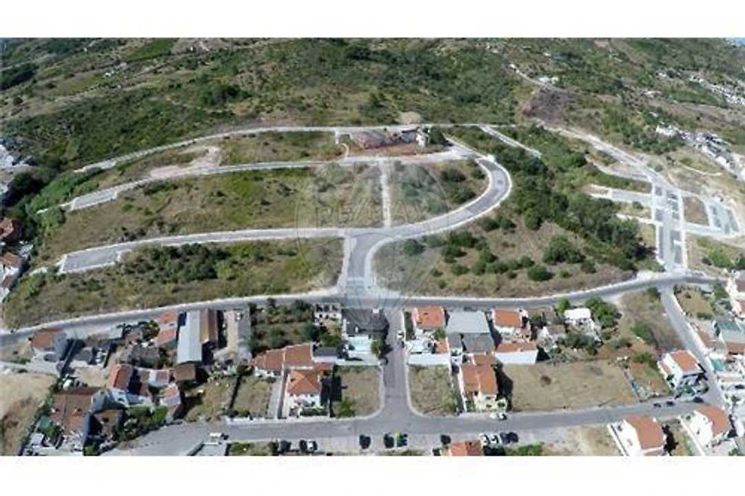 Terreno para Venda em Alenquer (Santo Estêvão e Triana) Foto 2