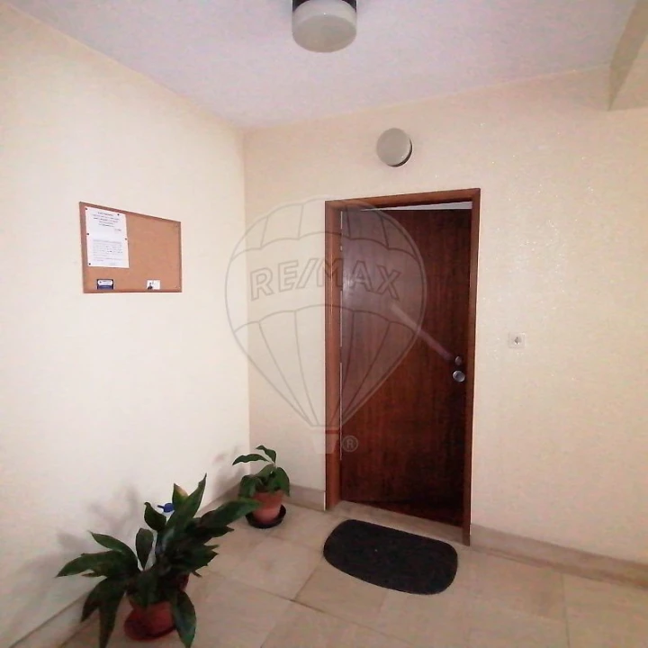 Apartamento T2 para Venda em São João Baptista e Santa Maria dos Olivais Foto 6
