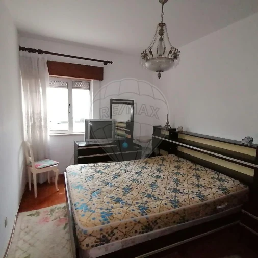 Apartamento T2 para Venda em São João Baptista e Santa Maria dos Olivais Foto 8