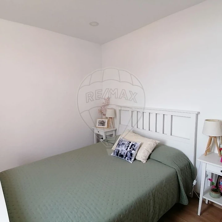 Moradia T3 para Venda em Fermentelos Foto 11