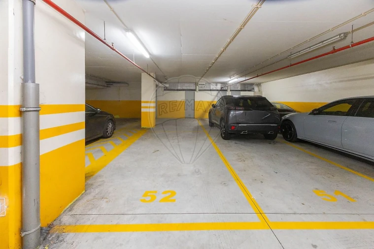 Apartamento T3 para Venda em Cedofeita, Santo Ildefonso, Sé, Miragaia, São Nicolau e Vitória Foto 29