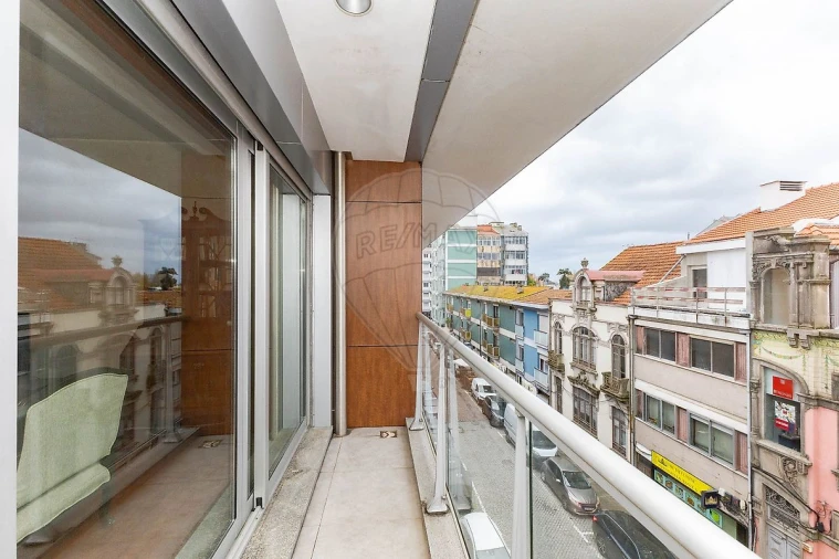 Apartamento T3 para Venda em Cedofeita, Santo Ildefonso, Sé, Miragaia, São Nicolau e Vitória Foto 12