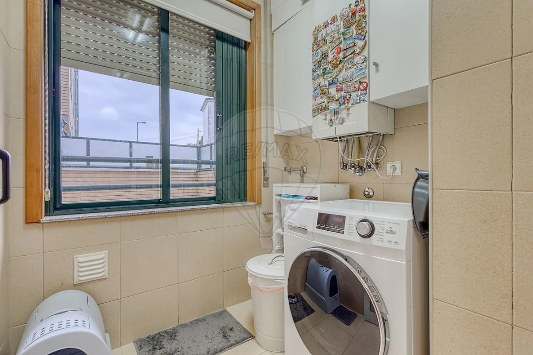 Apartamento T2 para Venda em Custóias, Leça do Balio e Guifões Foto 5