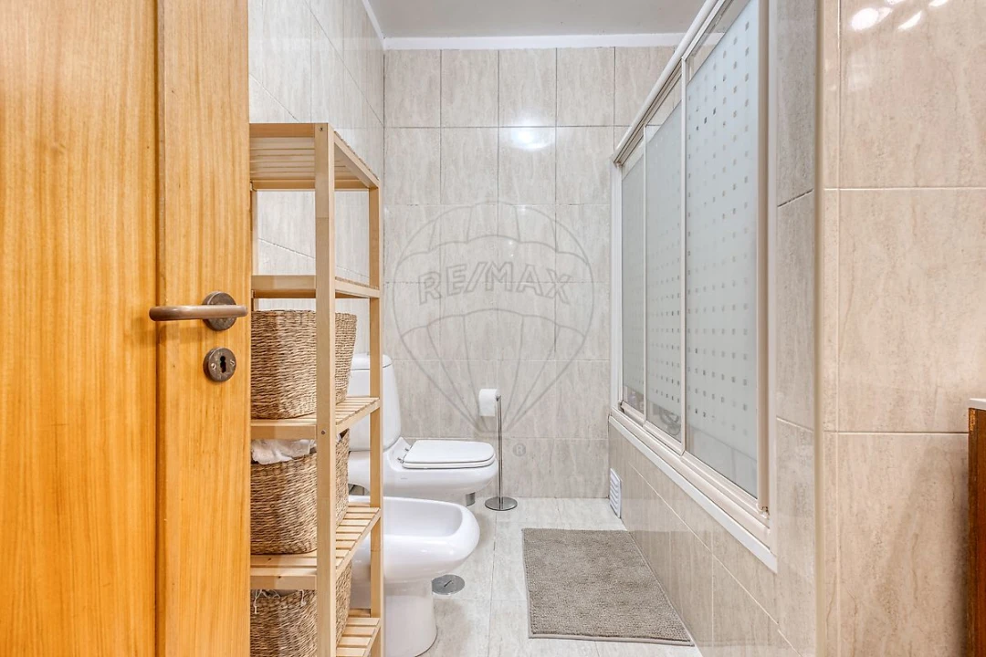 Apartamento T2 para Venda em Custóias, Leça do Balio e Guifões Foto 8