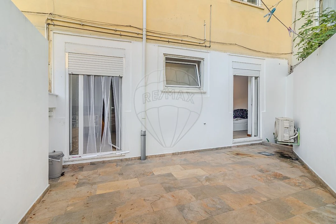 Apartamento T2 para Venda em Oliveira, São Paio e São Sebastião Foto 11