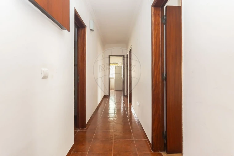 Apartamento T2 para Venda em Seixal, Arrentela e Aldeia de Paio Pires Foto 5