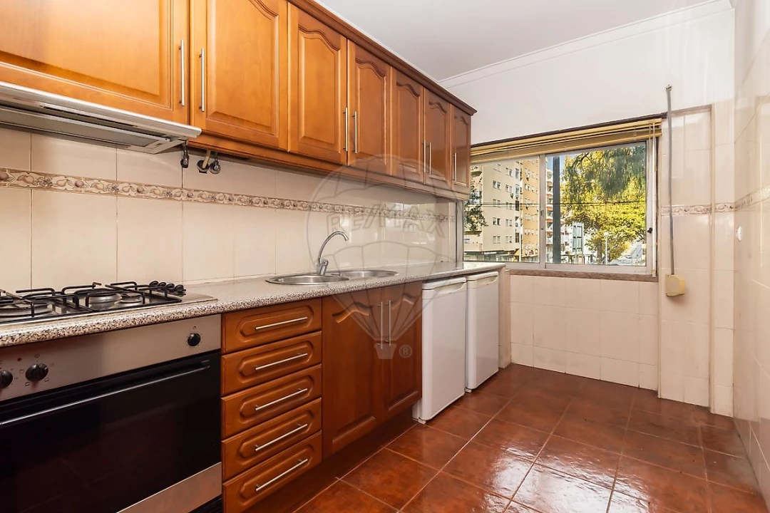 Apartamento T2 para Venda em Seixal, Arrentela e Aldeia de Paio Pires Foto 18