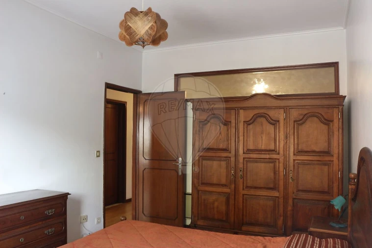 Apartamento T3 para Arrendamento em Espinho Foto 14