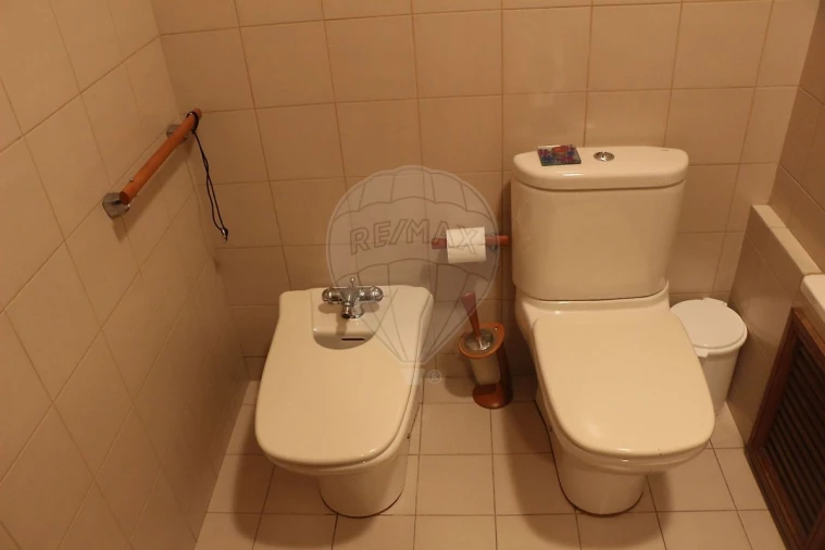 Apartamento T3 para Arrendamento em Espinho Foto 19