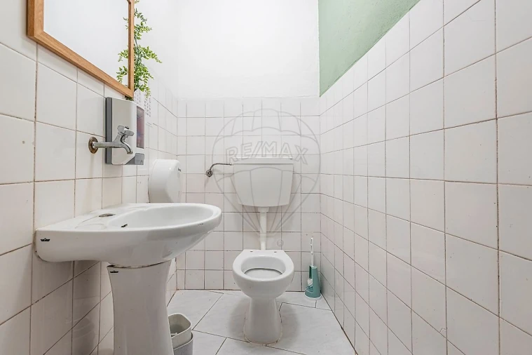 Loja para Venda em Cartaxo e Vale da Pinta Foto 13