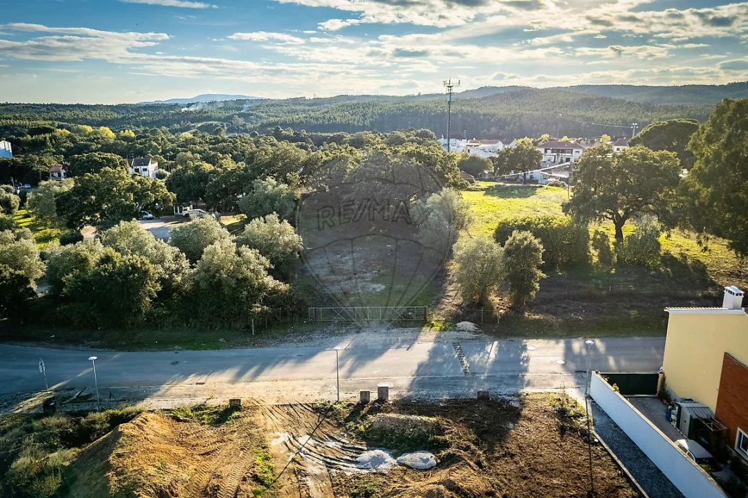 Terreno para Venda em Rio Maior Foto 3
