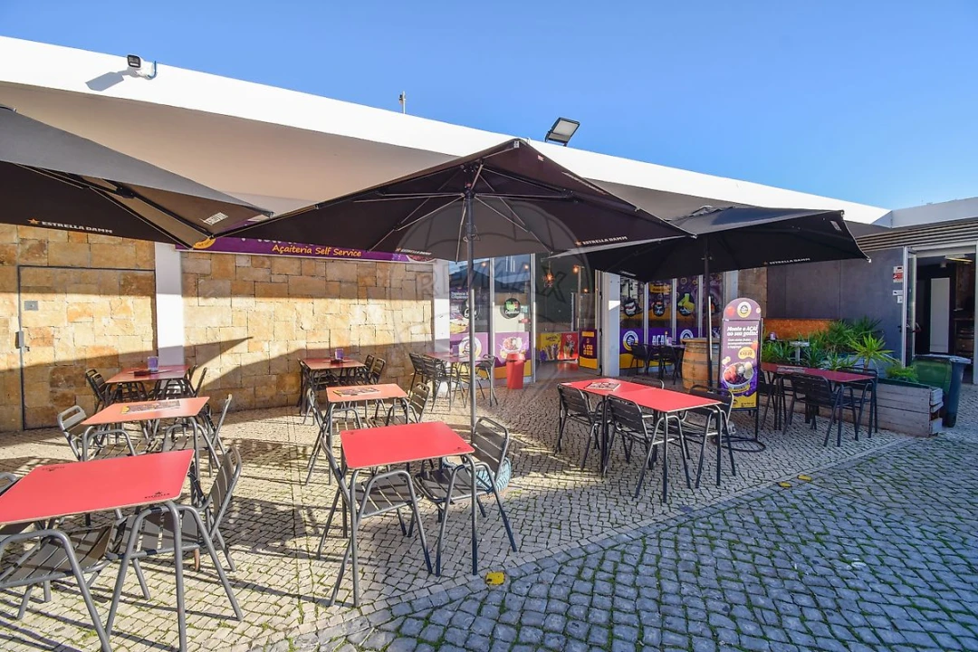 Loja para Venda em Carcavelos e Parede Foto 1